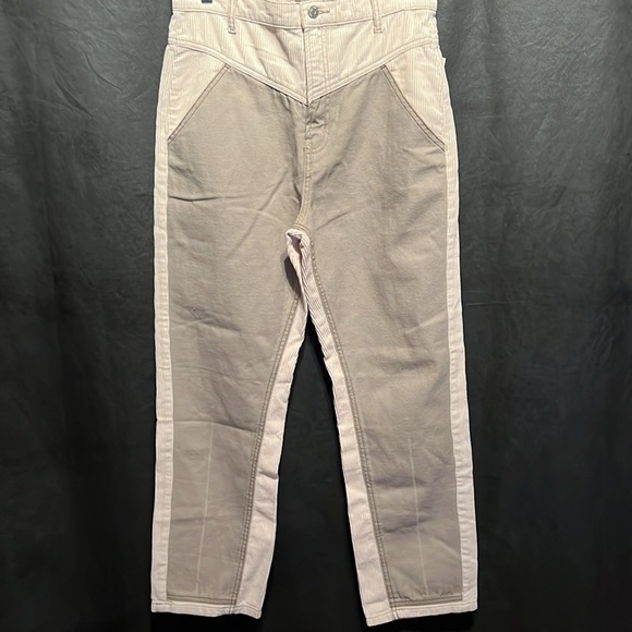 BDG Urban Outfitters Front Yoke Two-Tone Jeans - Picture 13 of 16
